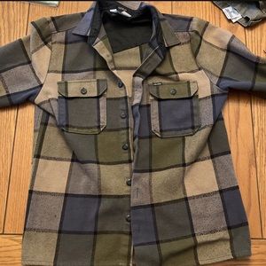Volcom flannel